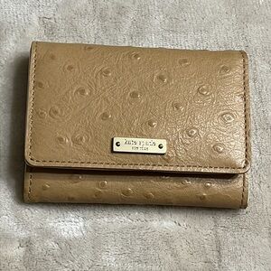 NWT  Kate Spade New York Embossed Leather ID & Key Holder - Golden Tan / Ivory
